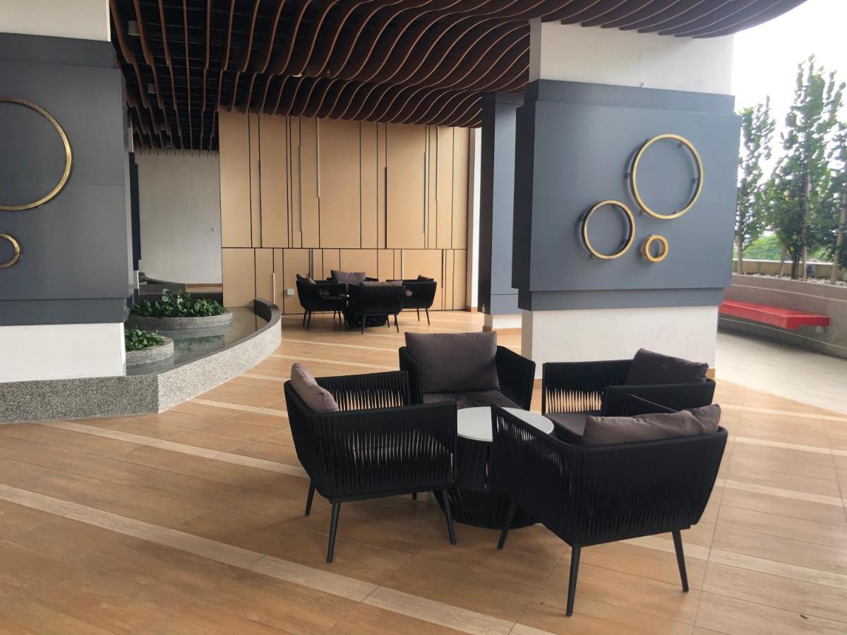 Aaira Troika Residence,Kota Bharu Exterior foto